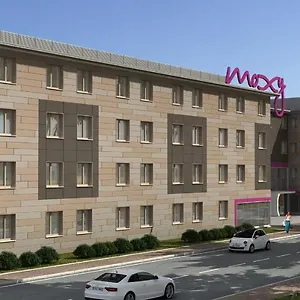 Hotel Moxy Edinburgh Airport ***